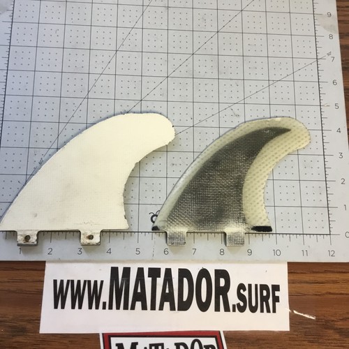 Used glass fcs surfboard - glass, 1