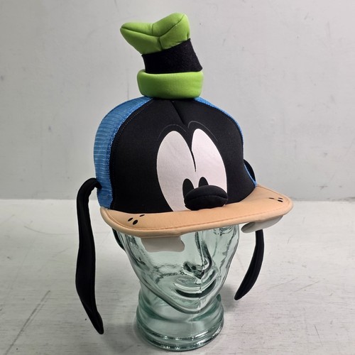 Disney parks goofy face - disney,