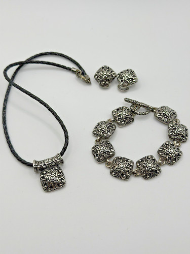 Premier designs silver square - premier,