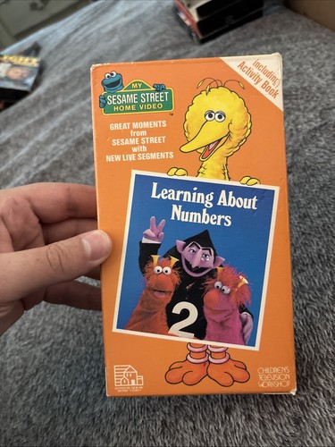 Sesame street vhs sing along - sesame,