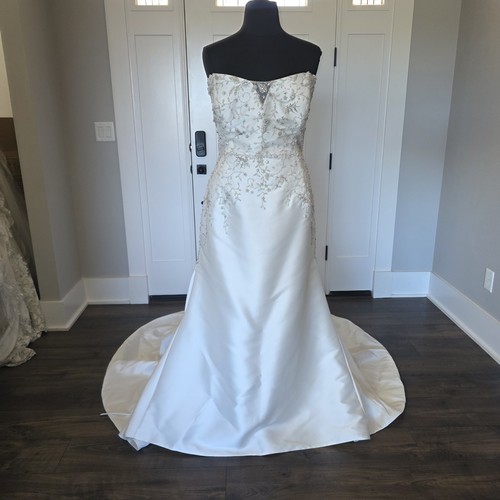 Maggie sottero sample - maggie, wedding
