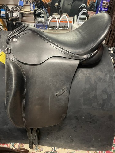 Thornhill klasse dressage - klasse,