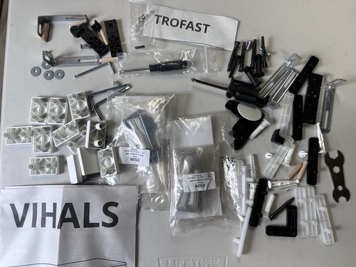 Large lot miscellaneous - large,