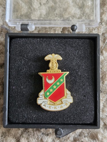 Kappa sigma fraternity crest - sigma,