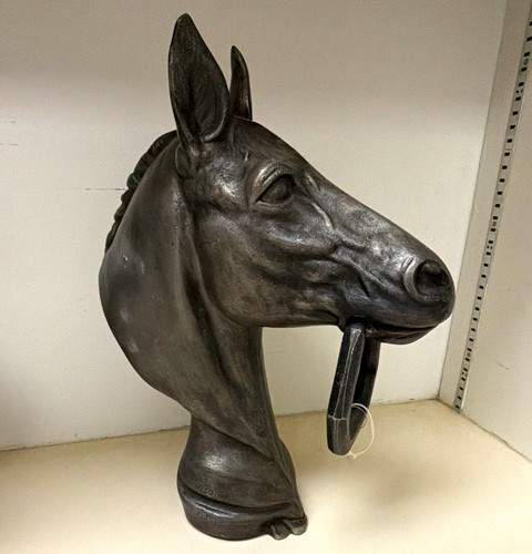Equestrian horse head - horse, hitching