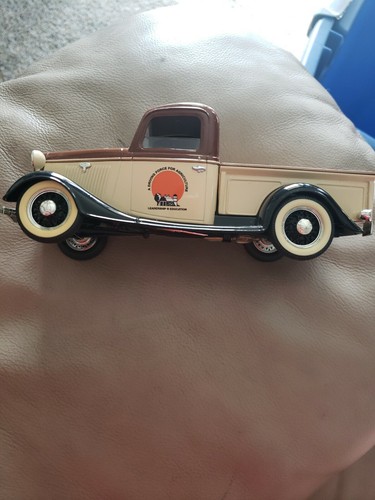 Liberty classic 1935 ford pick - classic,