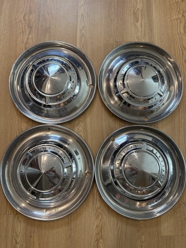 Vintage pontiac hubcaps - vintage,
