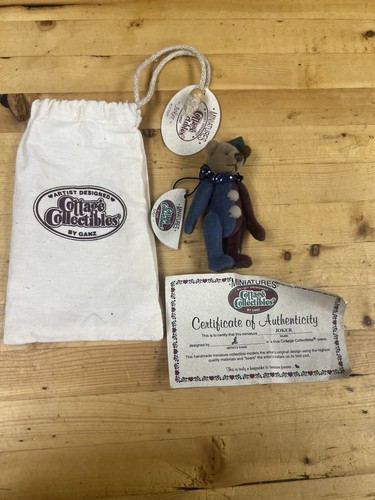 Cottage collectibles ganz - by,