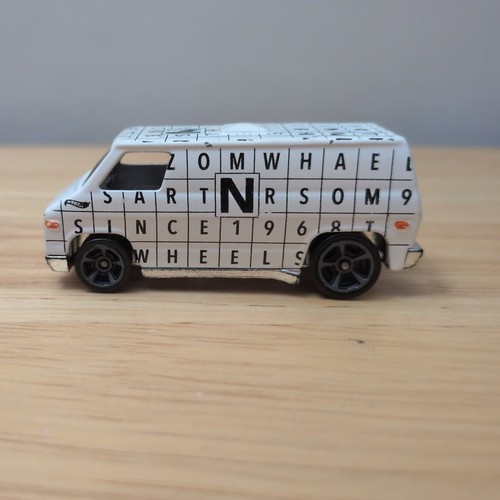 Hot wheels 70s van - 1974,, '13