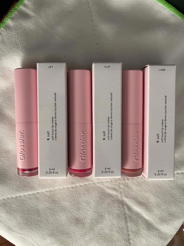 Glossier suit soft - soft, lip