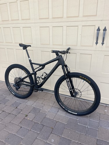 2019 works epic evo black - epic,