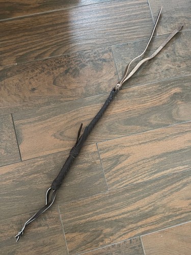 Quirt hand braided - braided, burgundy