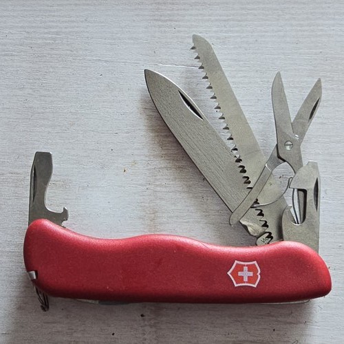 Victorinox outrider swiss - outrider, army