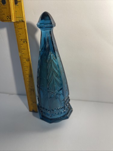 Blue teal model car - blue,