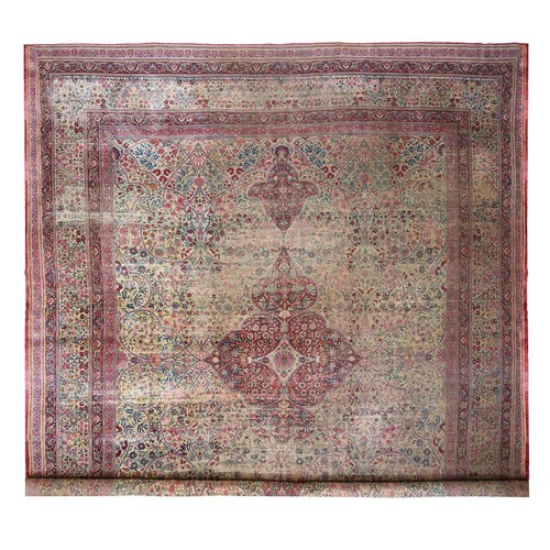 X17 beige antique karman - 14'x17'5",