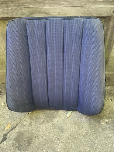 Mercedes blue cloth w124 200d - mercedes,