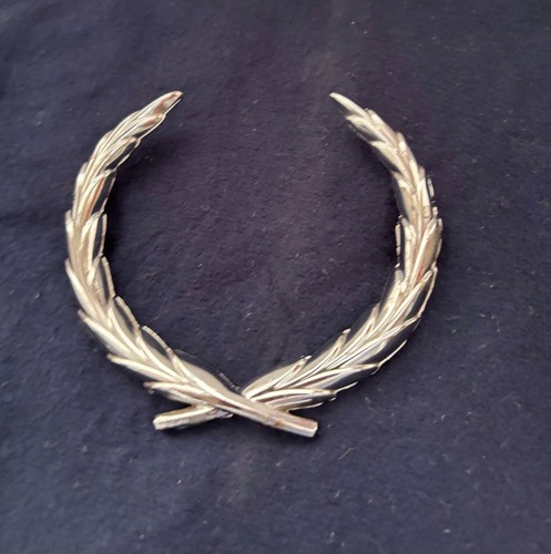 1970s cadillac ornament - cadillac, emblem