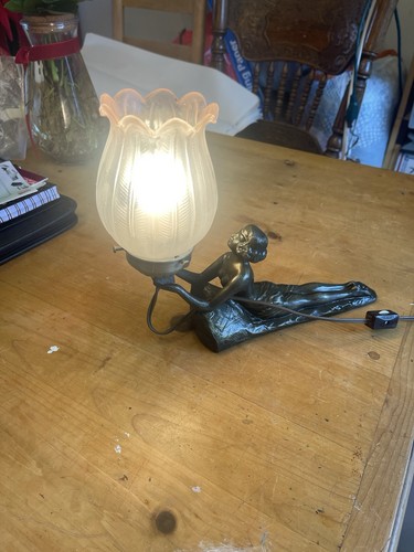 Art deco vintage lady laying - vintage,