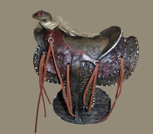 Western horse saddle - western, post