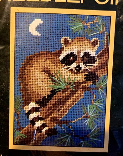 Racoon moonlight sunset - "racoon, moonlight"