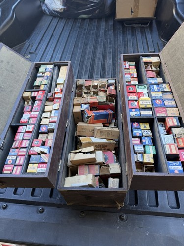 Vintage assorted vacuum tubes - assorted,