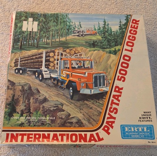 Vtg ertl international paystar - vtg,