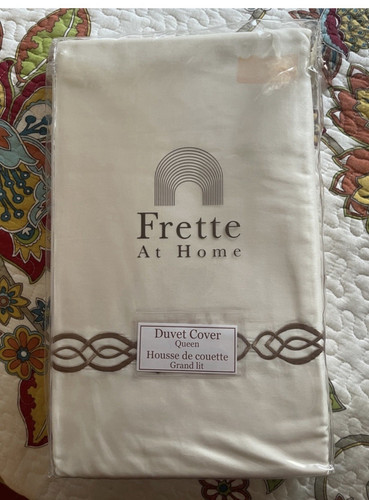Nwt frette embroidery queen - frette,
