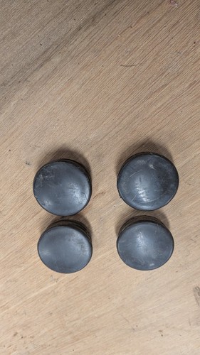 Set rear caster cap - 4, for