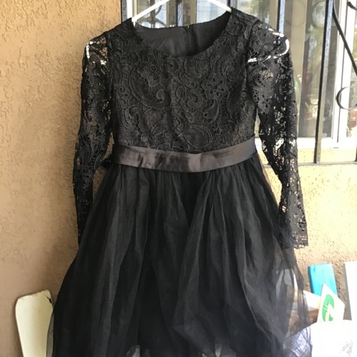 Nwt girl years - 10-11, fancy