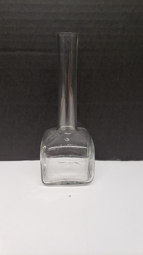Vintage fluted bud - fluted,