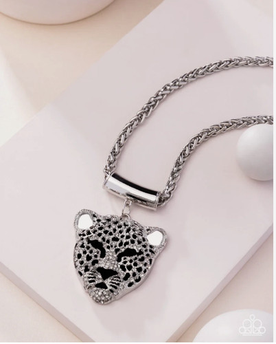 Leopard luminescence 2025 - luminescence,