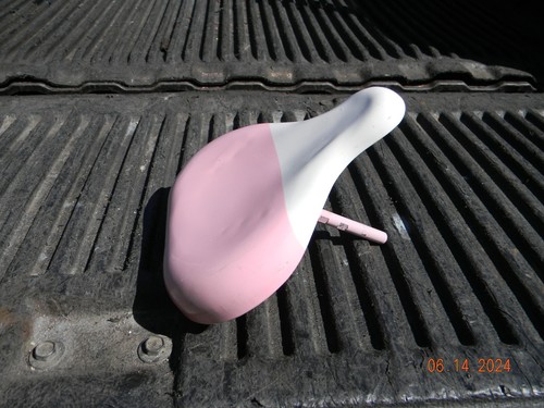 Radio flyer pink tricycle seat - pink,