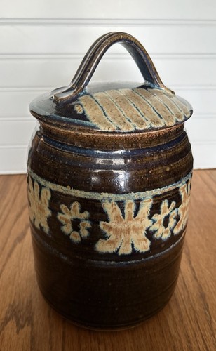 Vtg studio pottery jar dark - jar, w/dark