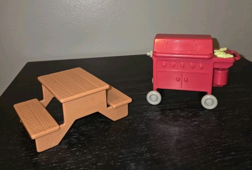 Lot fisher price backyard - of,