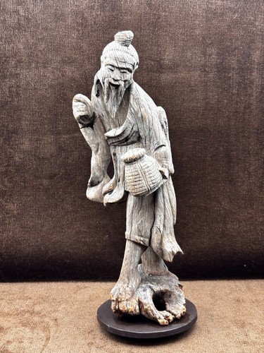 Antique chinese wood - 10.25",