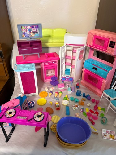 Barbie kitchen fridge - kitchen, stove