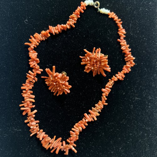 Vintage coral necklace and - coral,