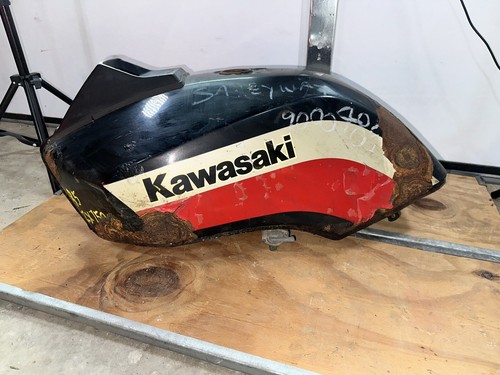 Kawasaki 750 gpz zx750 - 750, a