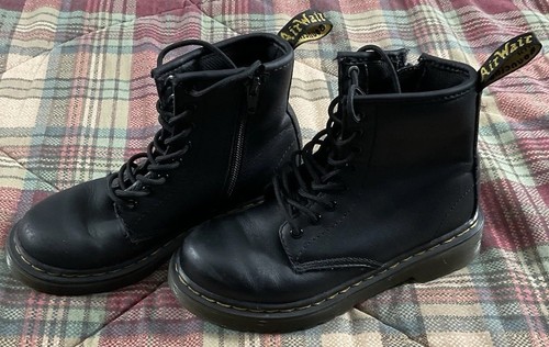 Martens air wair boots - martens,