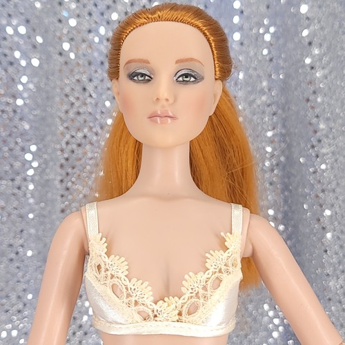 Tonner antoinette bloom 2009 - bloom,