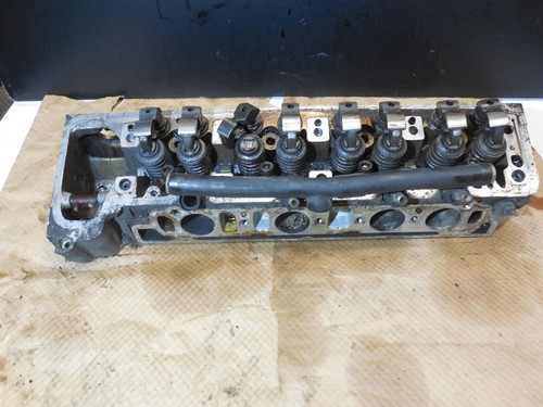 Engine head right - head,