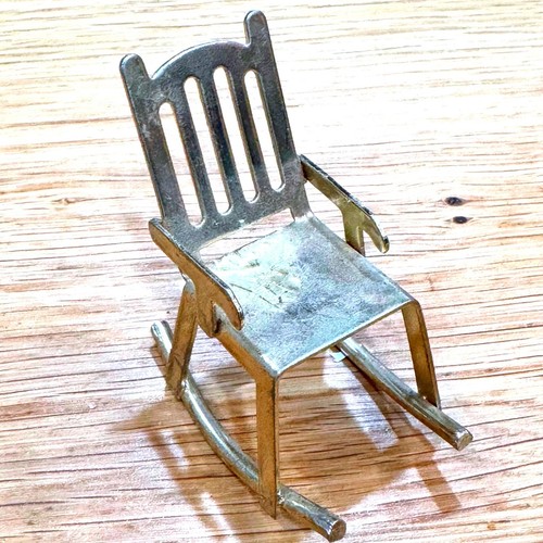 Vintage gold tone metal - vintage,