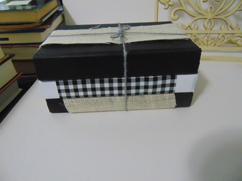 Hand painted farmhouse - hand, decor