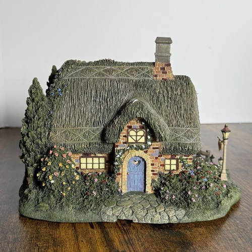 Hawthorne village thomas - hawthorne,