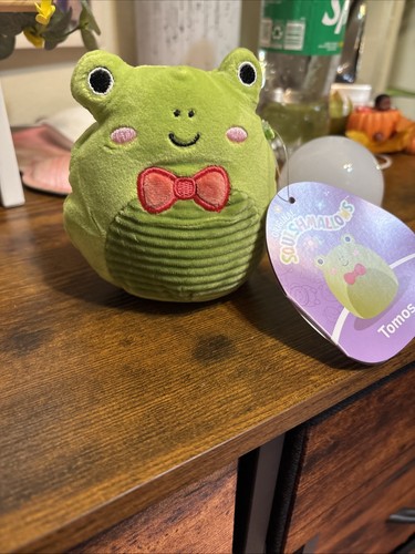 Squishmallows tomos green frog - squishmallows,