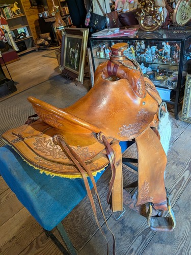 Wilson custom ranch - ranch, saddle