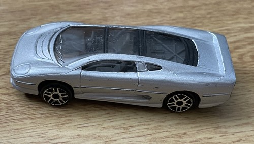Maisto jaguar xj220 1992 - jaguar,