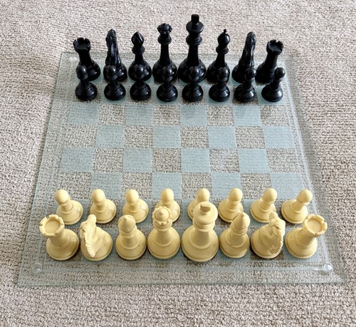 Vintage cavalier plastic - vintage,