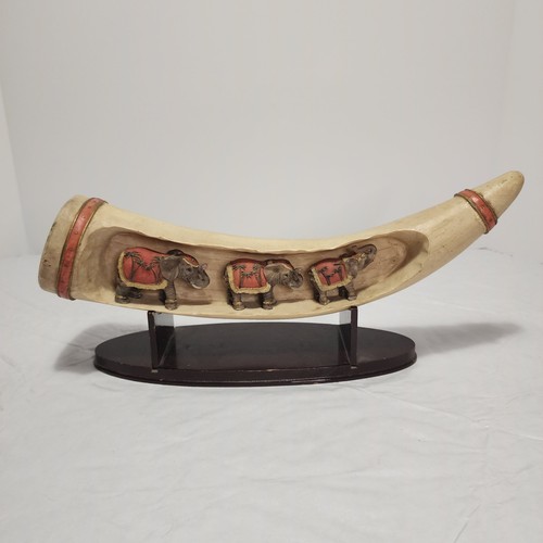 Vtg carved faux ivory - vtg,