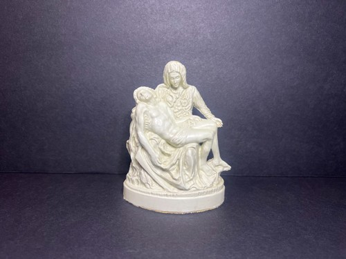 Vintage michelangelo pieta - vintage, la